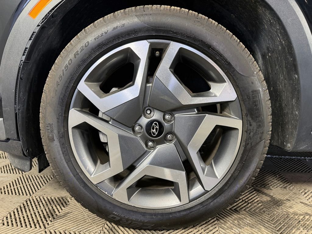 Used 2024 Black Hyundai SEL image 26