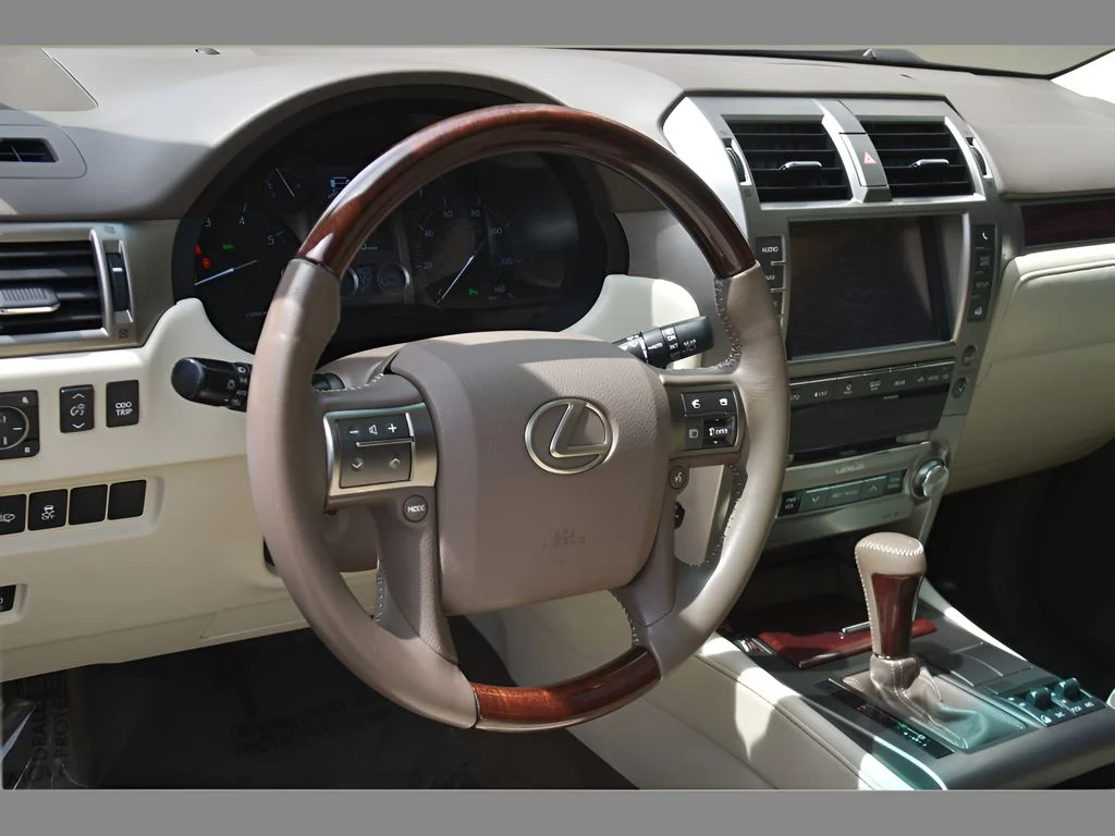 Used 2015 Black Onyx Lexus Base image 13