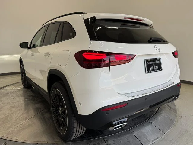 New 2026 Polar White Mercedes-Benz GLA 250 image 8