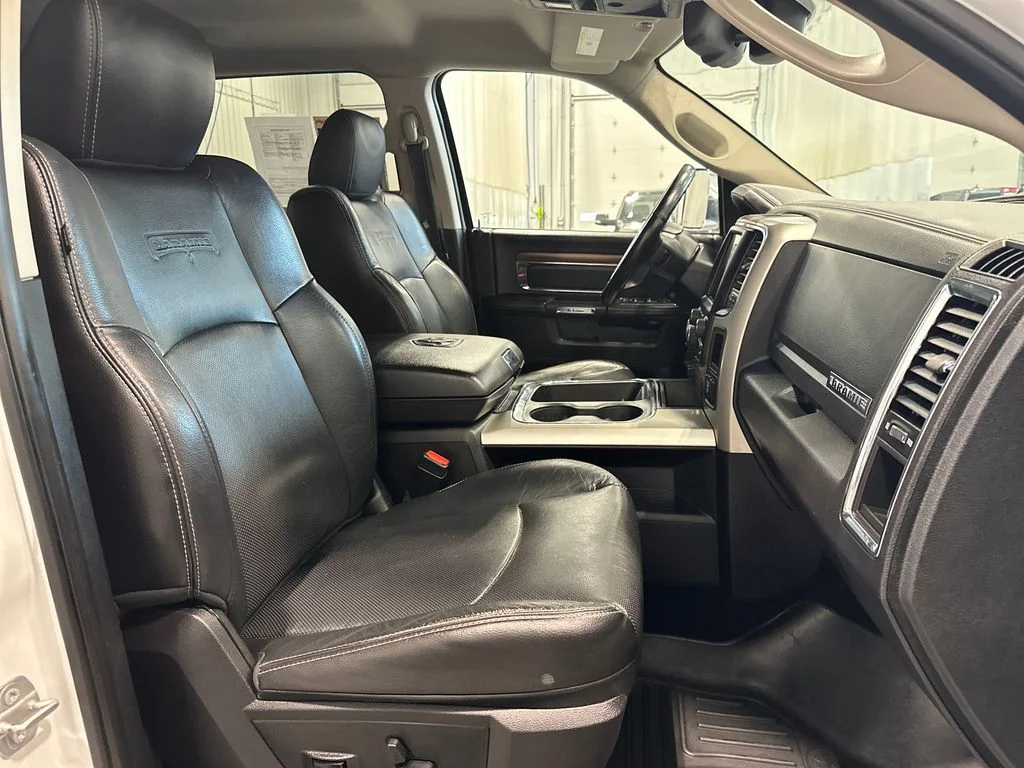 Used 2016 White Ram Laramie image 31