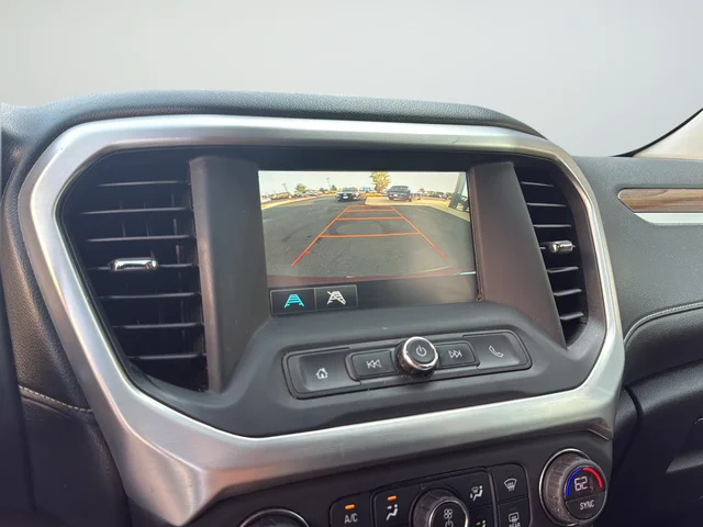 Used 2018 Red GMC SLE-1 image 14