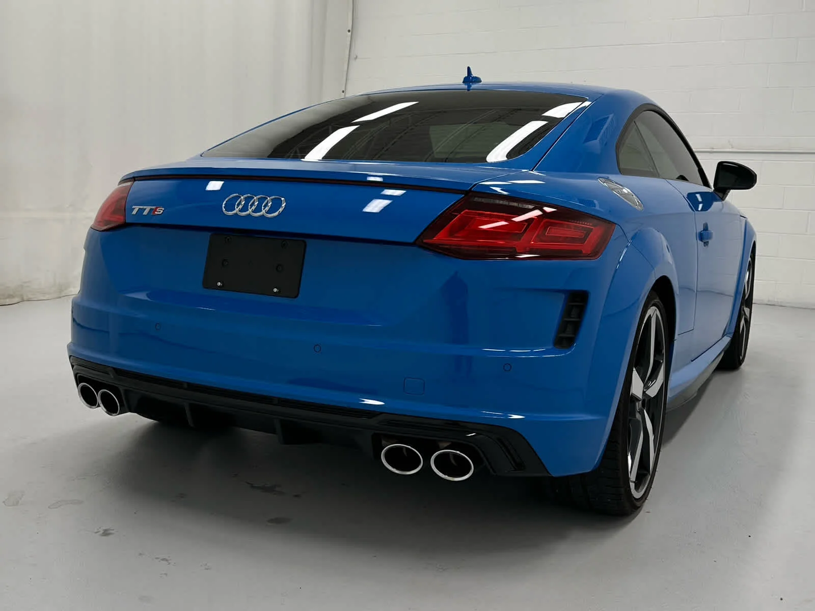 Used 2023 Turbo Blue Audi  image 6