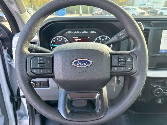 New 2026 Oxford White Ford F-350® XL image 21