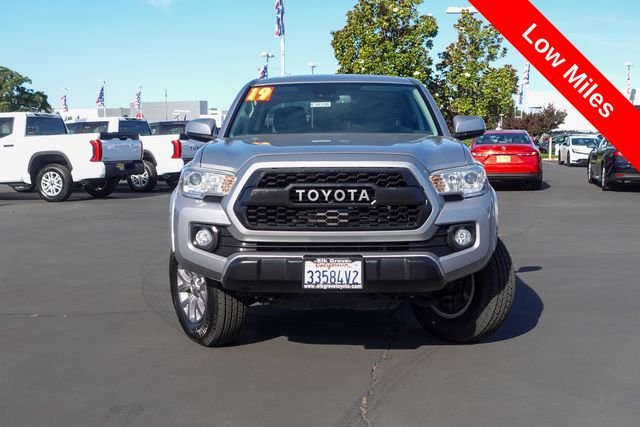 Certified Used 2019 Silver Toyota SR5 image 3