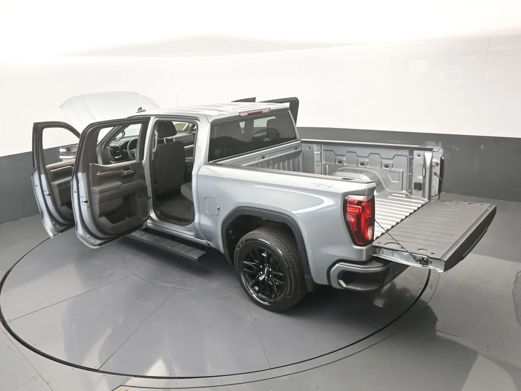 Used 2025 Sterling Metallic GMC Elevation image 62