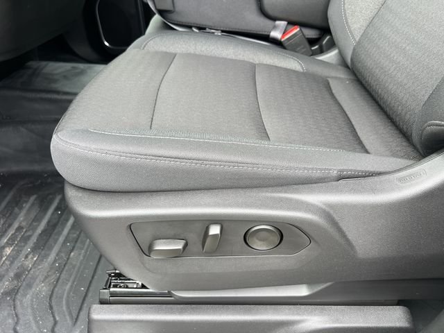 Used 2025 White Chevrolet LT image 16