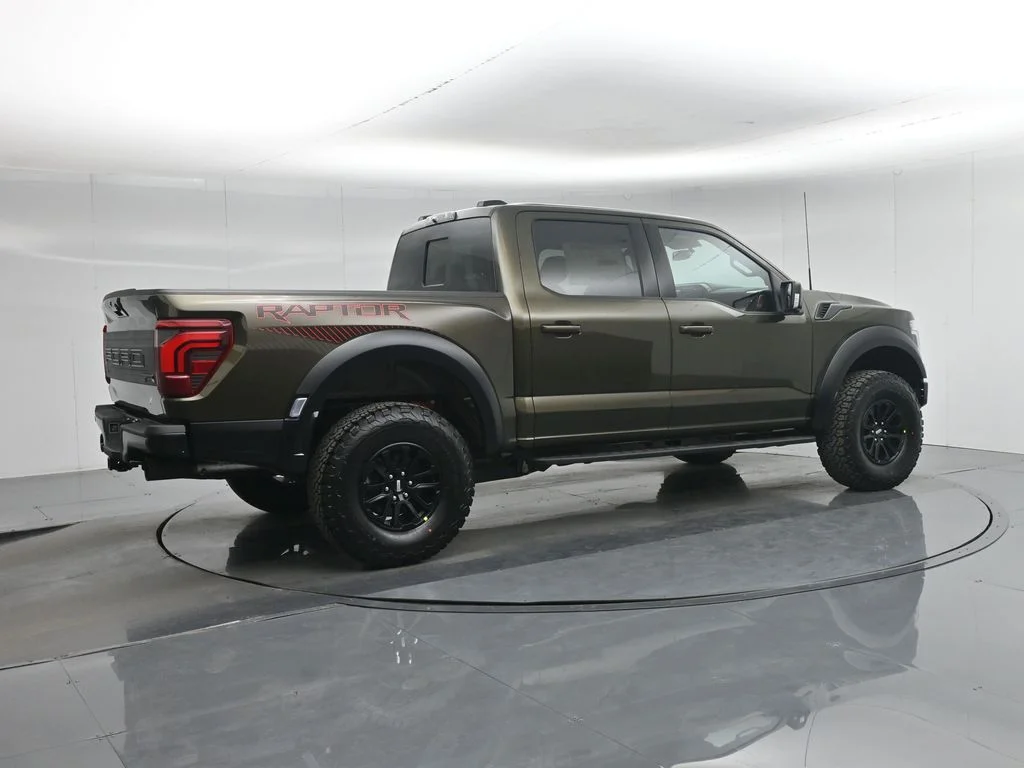 New 2026 Shelter Green Ford Raptor image 29