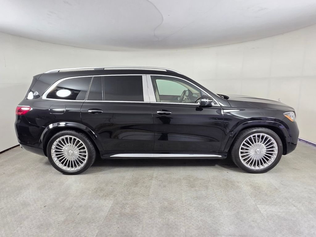 Certified Used 2025 Black Mercedes-Benz Maybach GLS 600 image 3