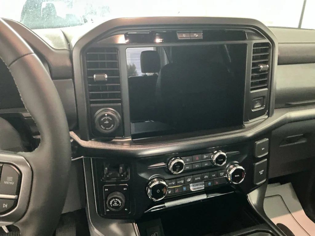 New 2026 Carbonized Gray Metallic Ford Lariat® image 14