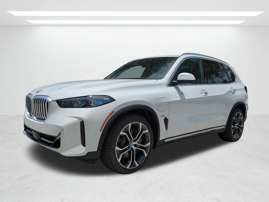 New 2026 Alpine White BMW xDrive50e image 8