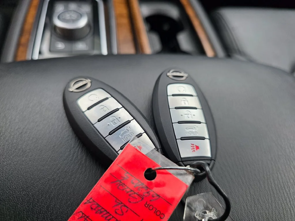 Used 2023 Gun Metallic Nissan SL image 33