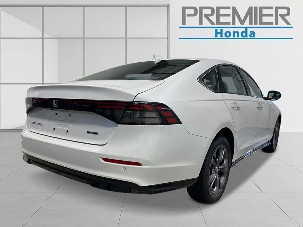 New 2026 White Honda EX-L image 7