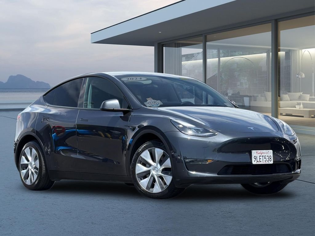 Used 2024 Tesla Model Y Long Range with VIN 7SAYGAEEXRF005782 for sale in Irvine, CA