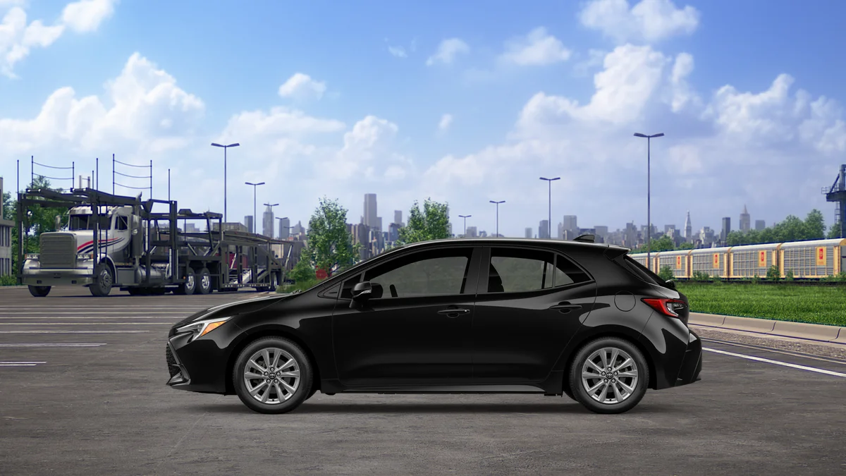 New 2027 Inked Toyota SE image 4