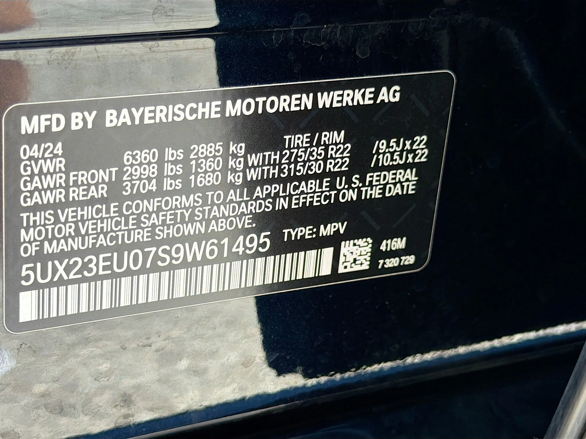 Certified Used 2025 Carbon Black Metallic BMW xDrive40i image 43