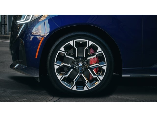 New 2026 Tanzanite Blue II Metallic BMW M50 xDrive image 7