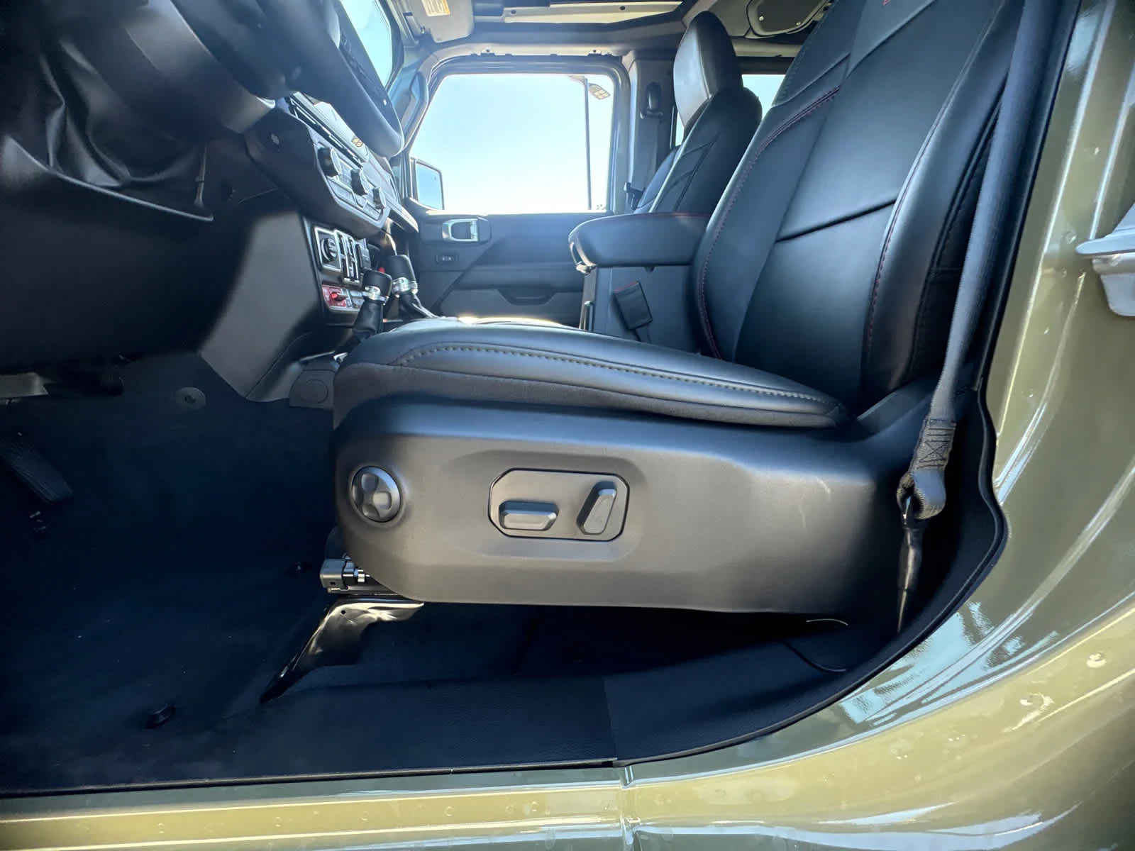 New 2026 41 Exterior Paint Jeep Rubicon X image 19