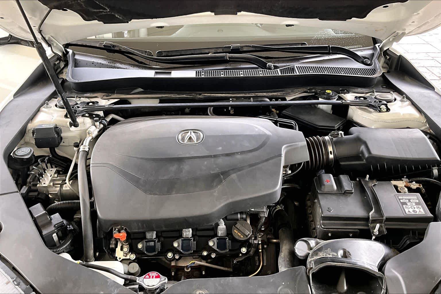 Used 2020 Platinum White Pearl Acura w/Technology/A-Spec Pkg image 30
