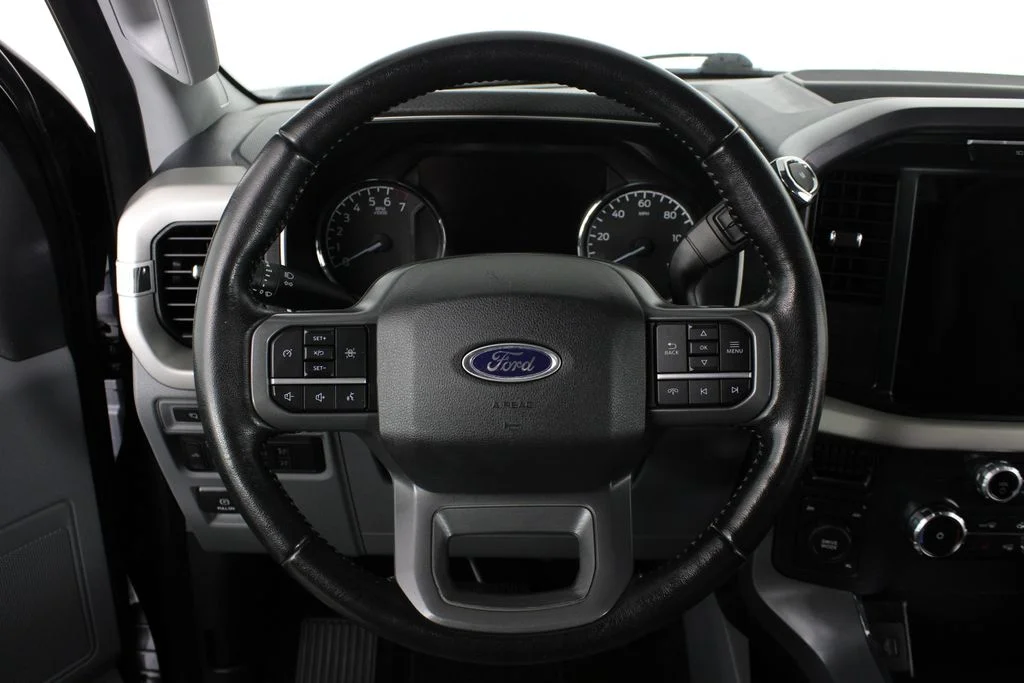 Used 2022 Black Metallic Ford XLT image 22