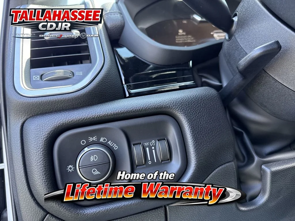 2026 RAM 1500 Laramie - Photo 32