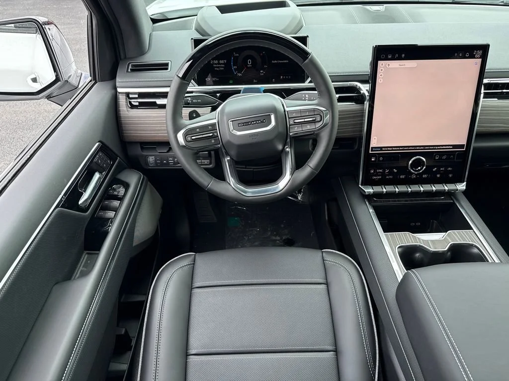 2025 GMC Sierra EV Denali - Photo 32