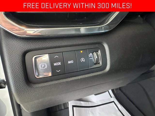 2026 GMC Acadia Denali - Photo 8