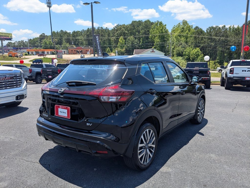 Used 2024 Super Black Nissan SV image 5