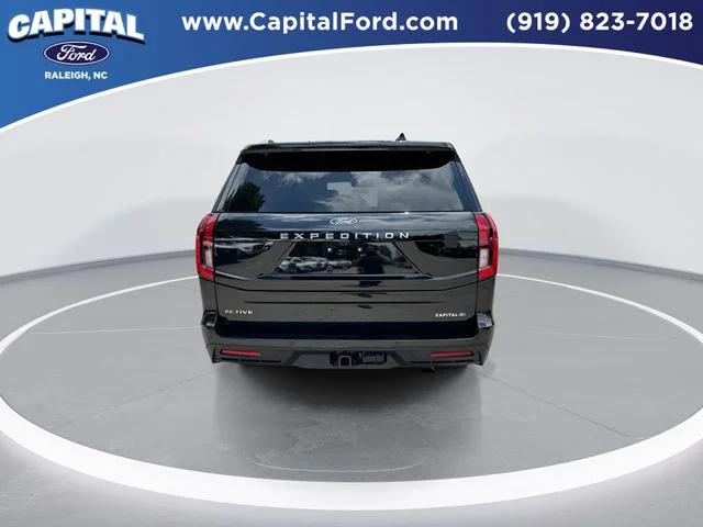 Used 2025 Black Ford Active image 7