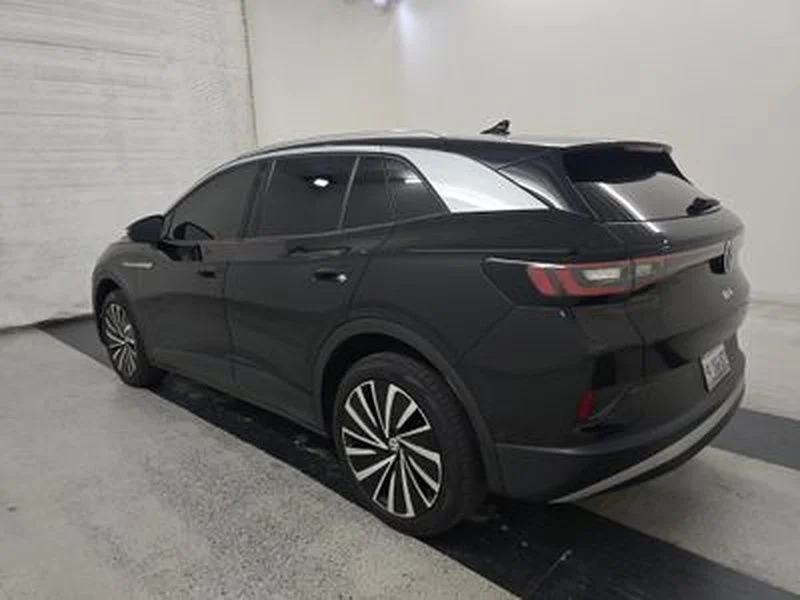 Used 2023 Black Volkswagen Pro S Plus image 6