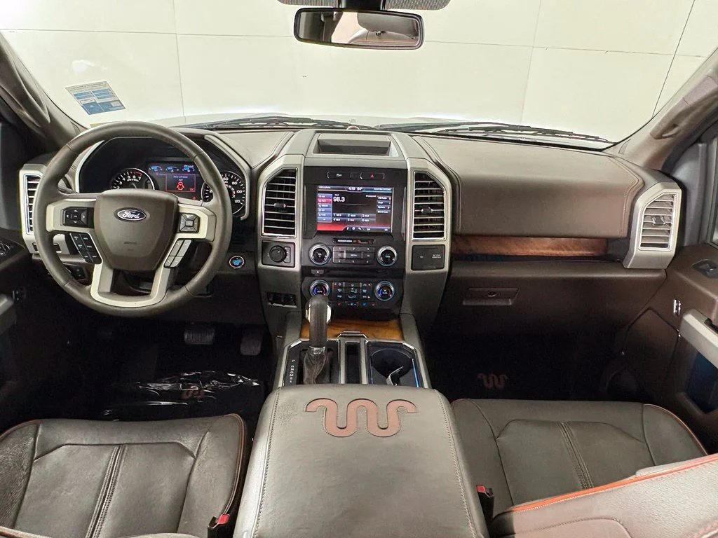 Used 2015 Green Ford King Ranch image 40