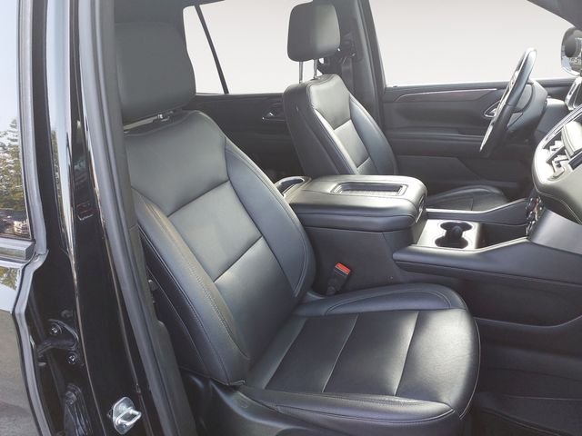 Used 2021 Black Chevrolet Z71 image 12