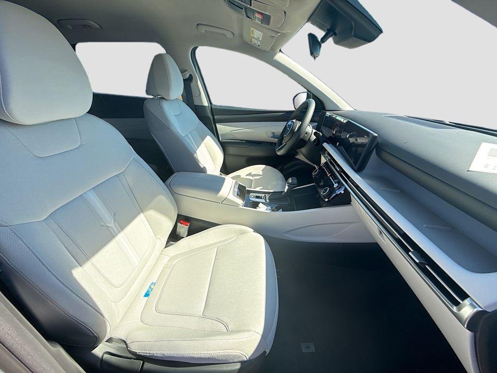 New 2026 Phantom Black Hyundai SEL FWD image 21