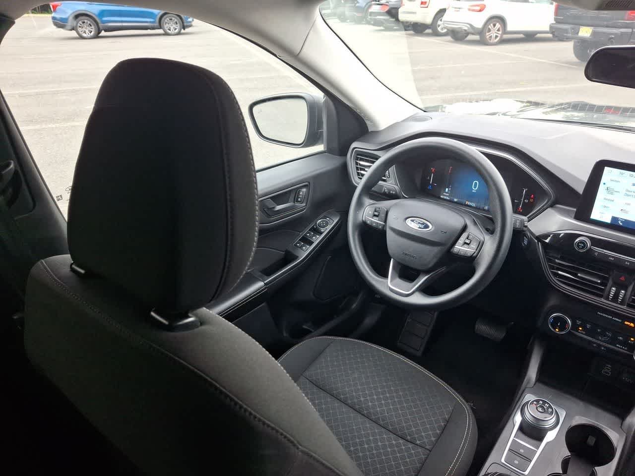 Used 2025 Light Blue Clearcoat Metallic Ford Active image 15