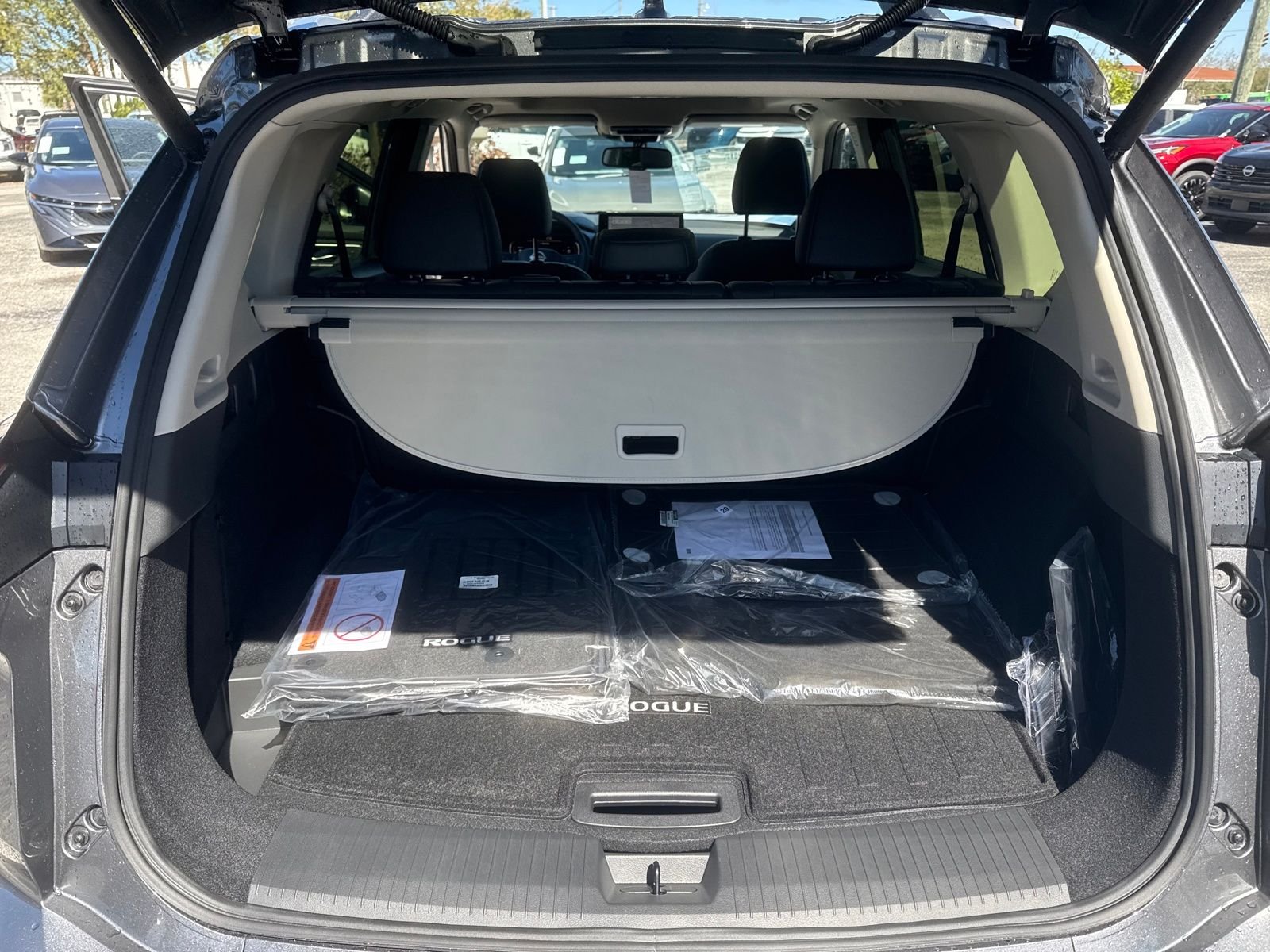 New 2026 Nissan Rogue Platinum 4D Sport Utility