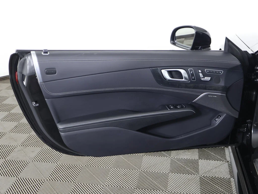 Used 2018 Black Mercedes-Benz SL 450 image 26
