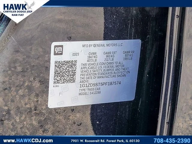 Used 2023 Gray Chevrolet LT image 33
