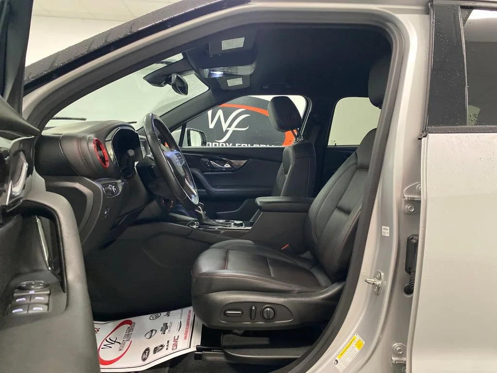 Used 2021 SILVER ICE METALLIC Chevrolet RS image 13