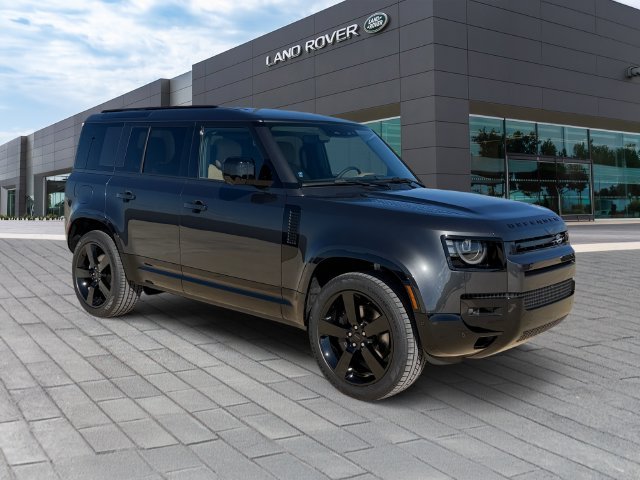 New 2026 Carpathian Grey Land Rover X-Dynamic SE image 7
