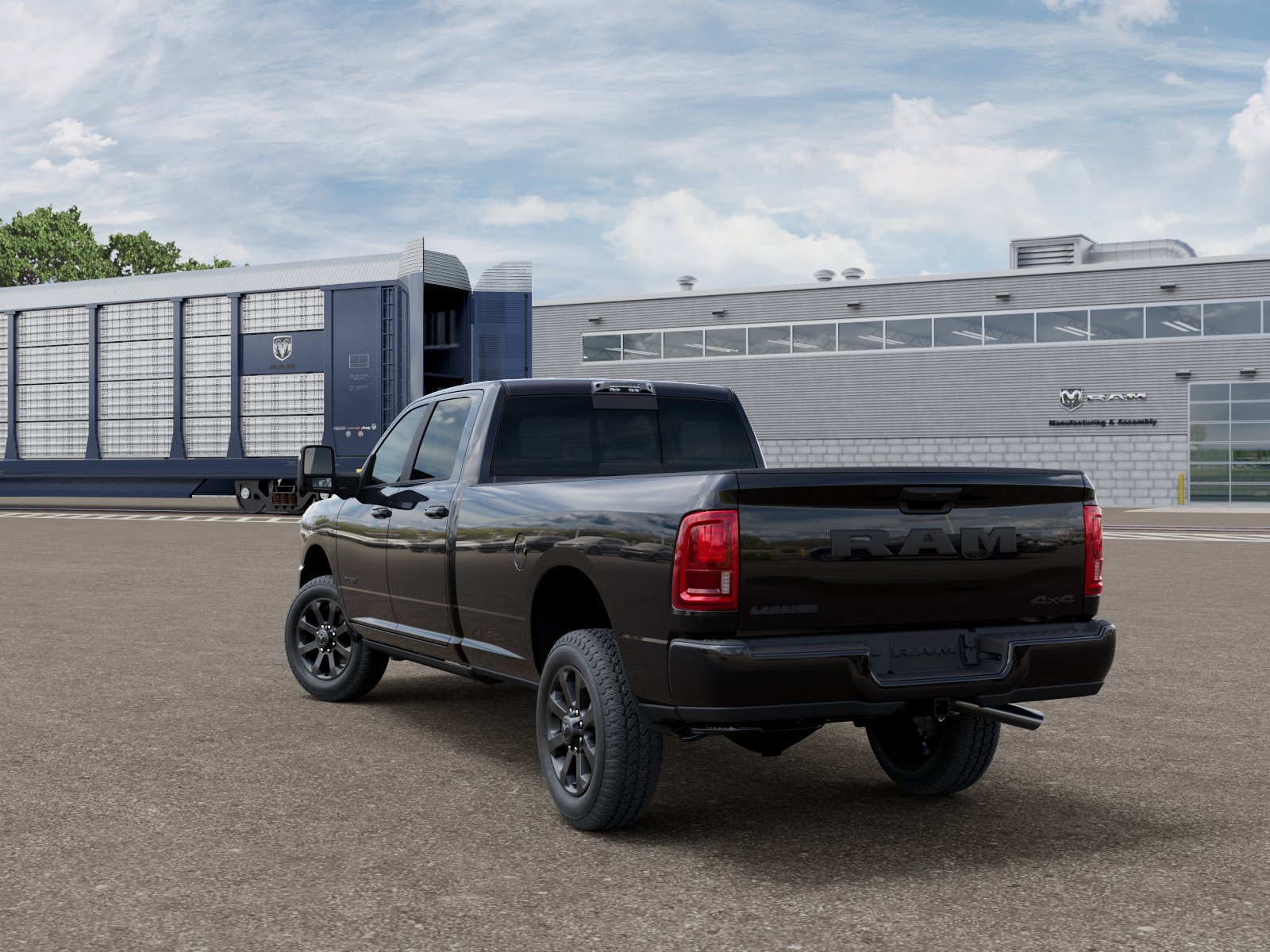 New 2026 Diamond Black Crystal Pearl-Coat Exterior Paint RAM Laramie image 29
