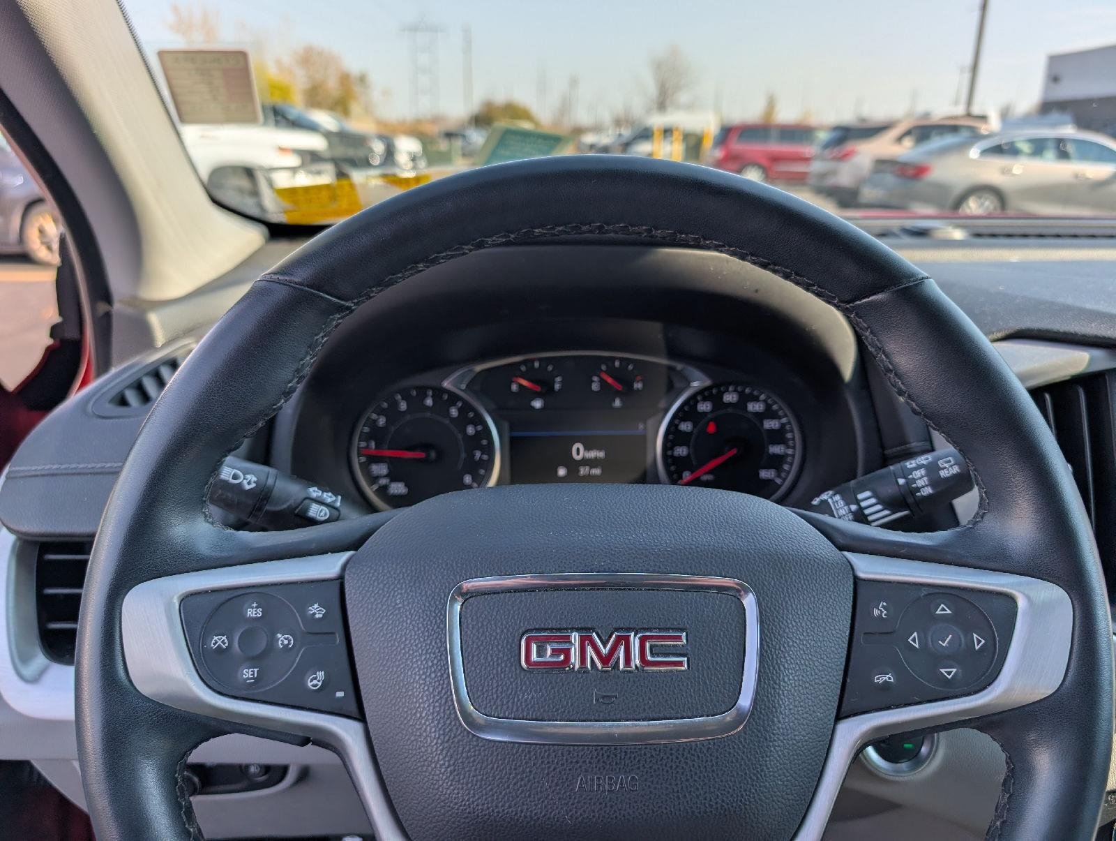 Used 2023 Volcanic Red Tintcoat GMC SLT image 11