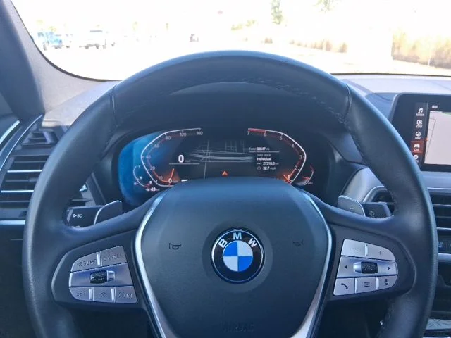 Used 2023 Gray BMW sDrive30i image 8