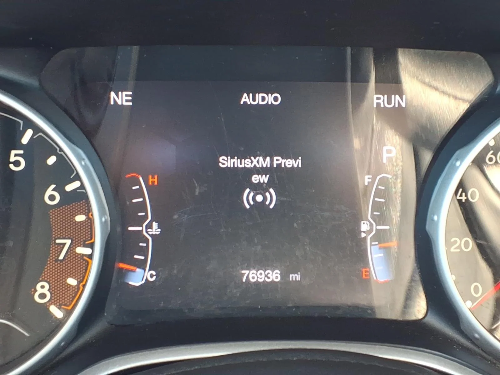 Used 2021 Blue Jeep Altitude image 21