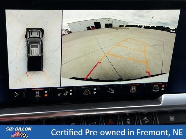 Used 2025 Summit White Chevrolet LT Trail Boss image 3