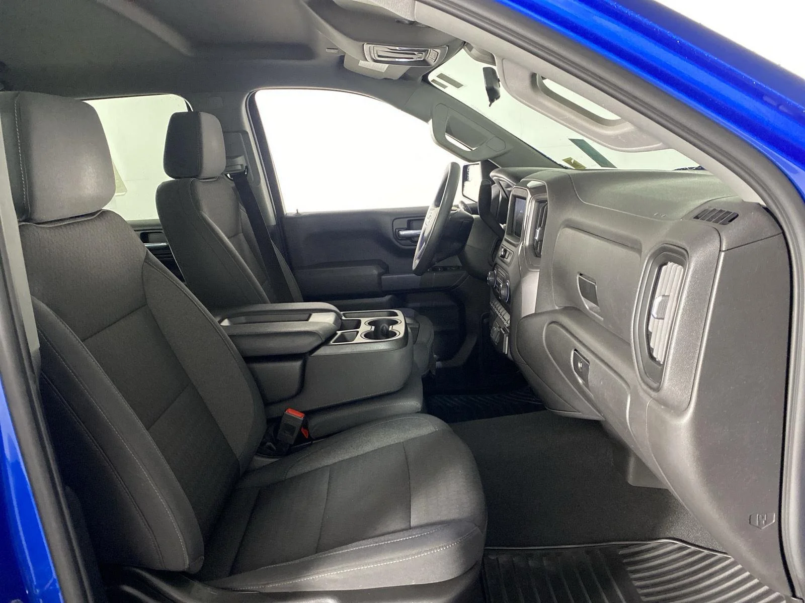 Used 2022 Glacier Blue Metallic Chevrolet Custom Trail Boss image 24
