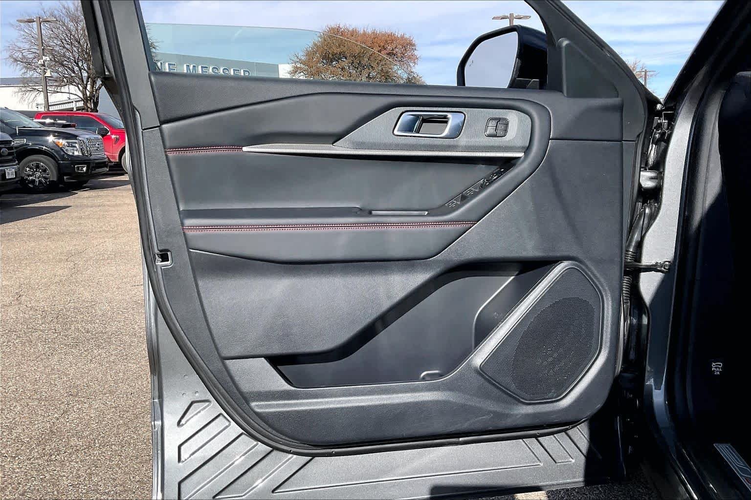 New 2026 Carbonized Gray Metallic Ford ST-Line image 10