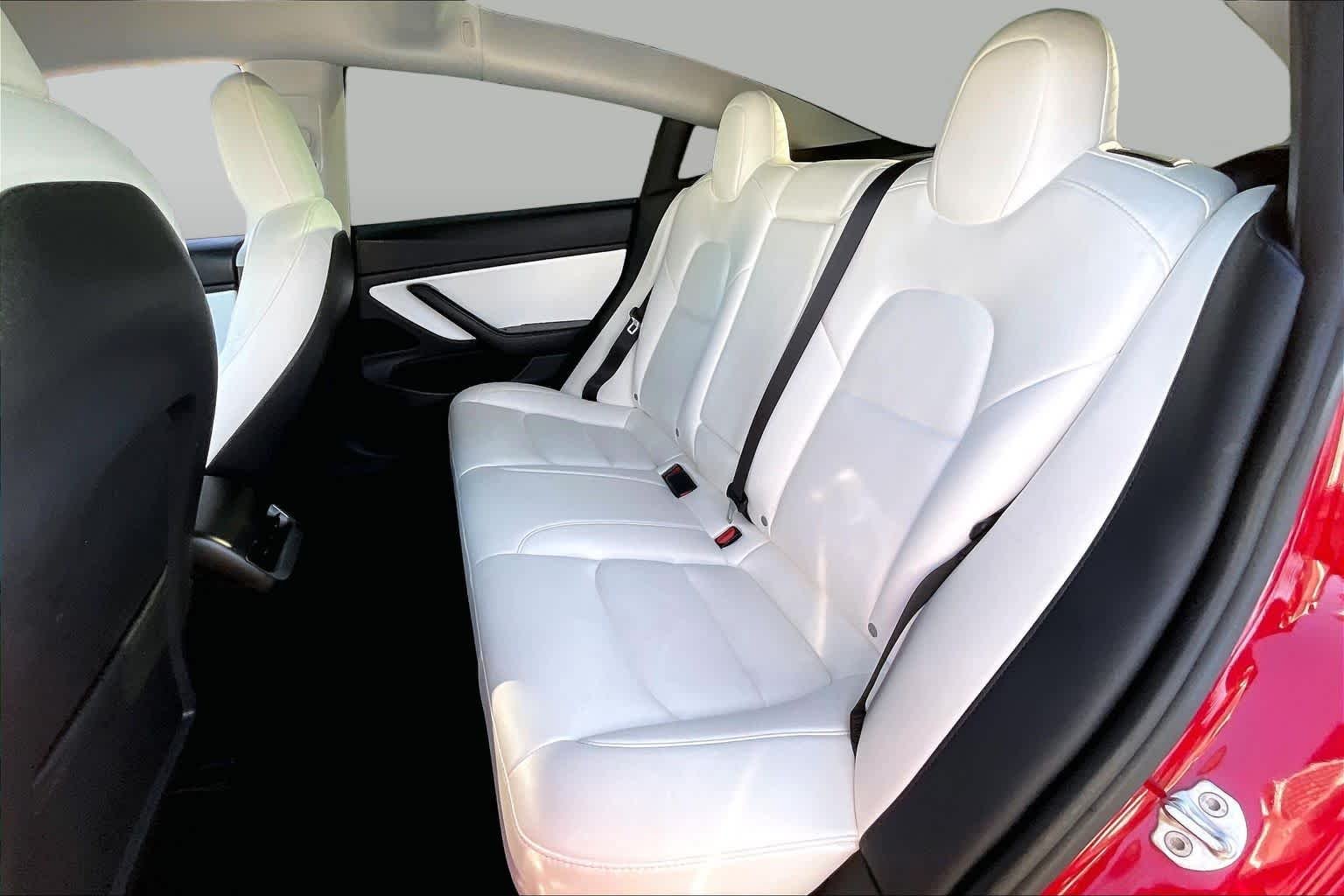 Used 2021 RED Tesla Long Range image 17