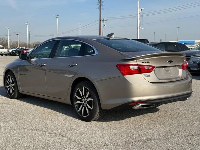 Used 2024 Mineral Gray Metallic Chevrolet RS image 3