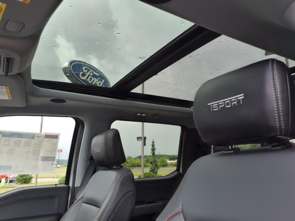 2025 Ford F-250 Super Duty Lariat - Photo 11