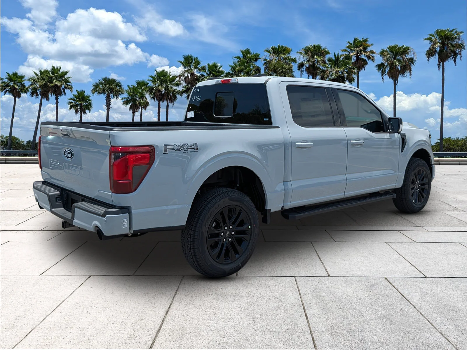 New 2026 Avalanche Ford XLT image 7