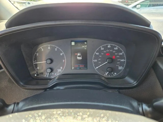 Used 2025 White Toyota LE image 33